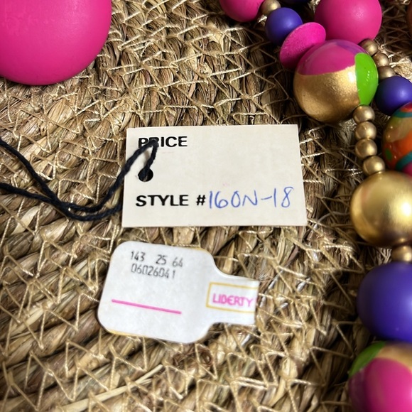 VTG Ellen Designs Beaded Necklace With Matching Ear Rings - Picture 7 of 8